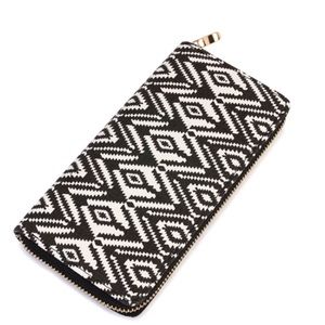Black White Aztec Tribal Print Large Wallet Gold-Toned Full Zip